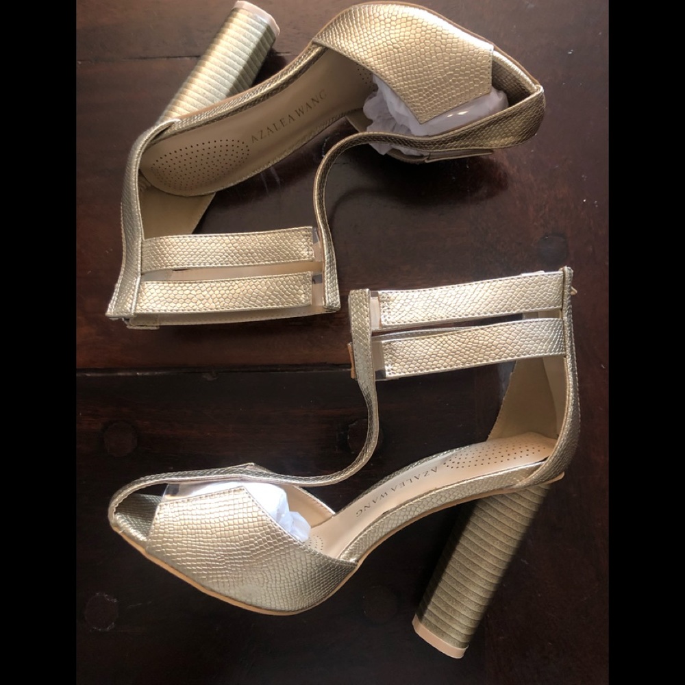 Azalea Wang Gold Snake EmbossedHeel “Biles” NIB